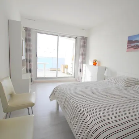 L'eros Aubert Apartment